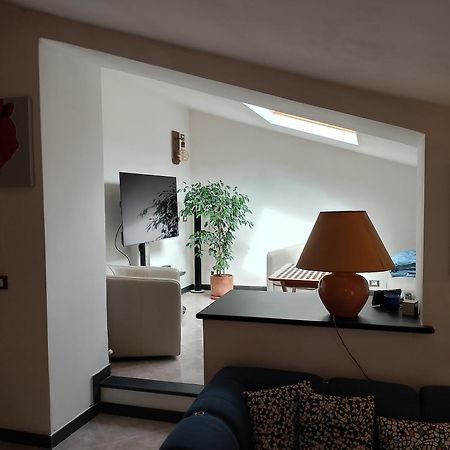 La Medievale 1 Guest House Пиньоне Екстериор снимка